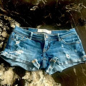Abercrombie & Fitch Jean shorts!